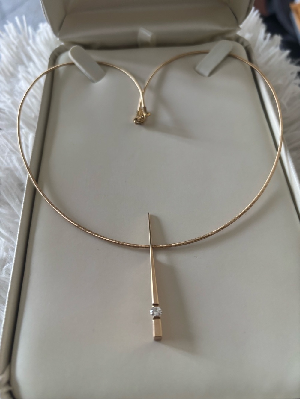 Minimalist Gold Spike Pendant Choker Necklace